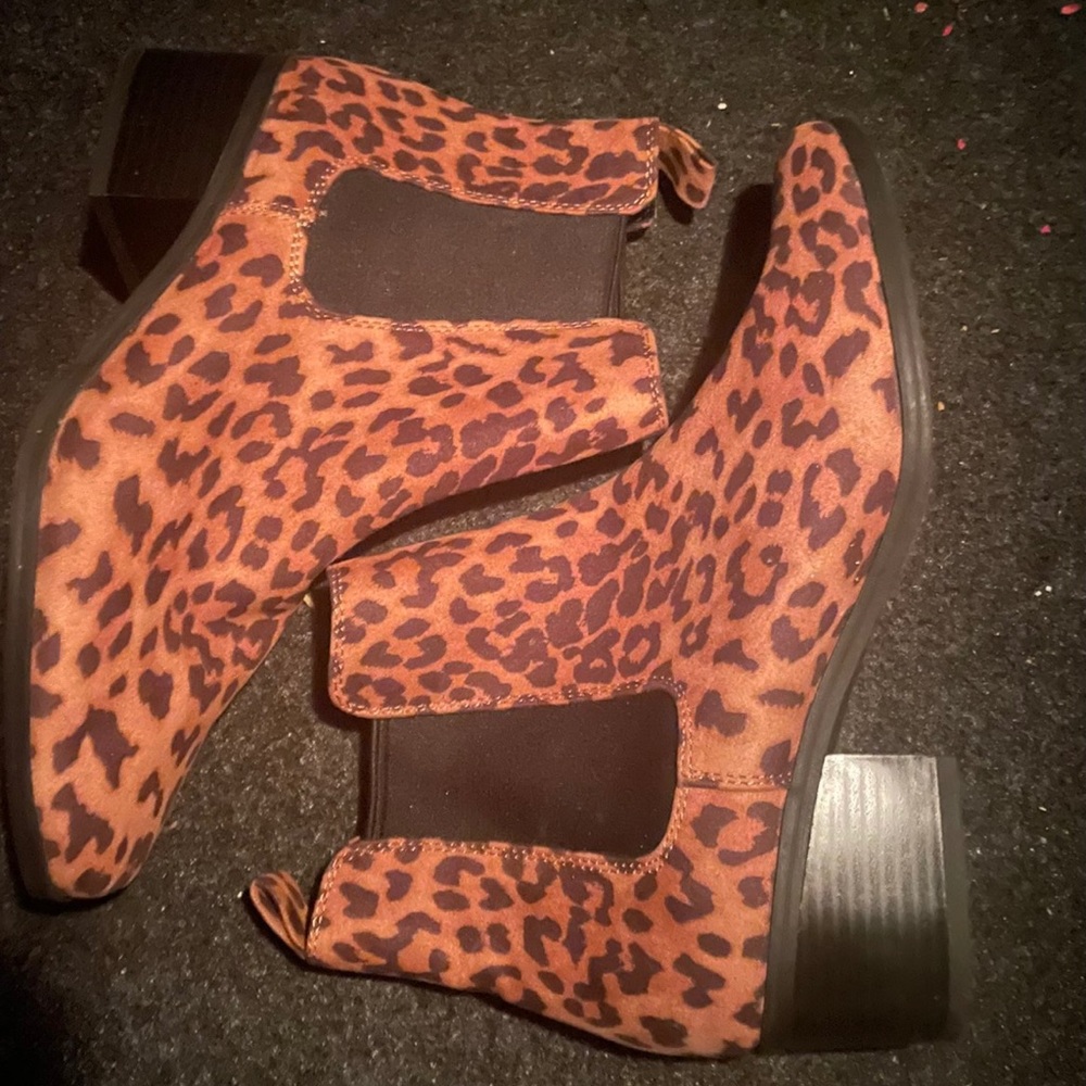 Cheeto ankle boots